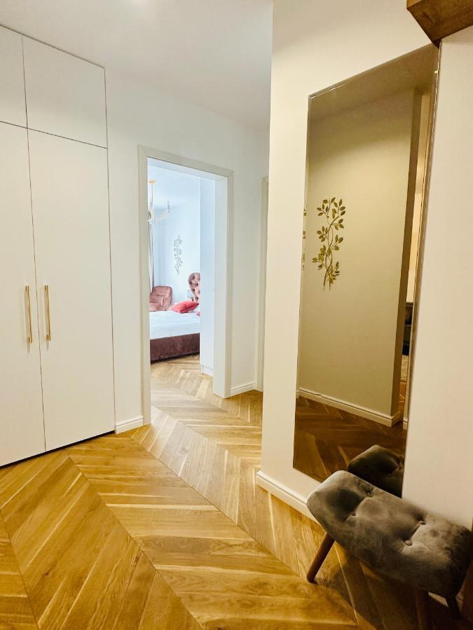 Bel Dom - The Central, Spacious 2 Rooms Luxury Apartment Cluj-Napoca Exterior photo